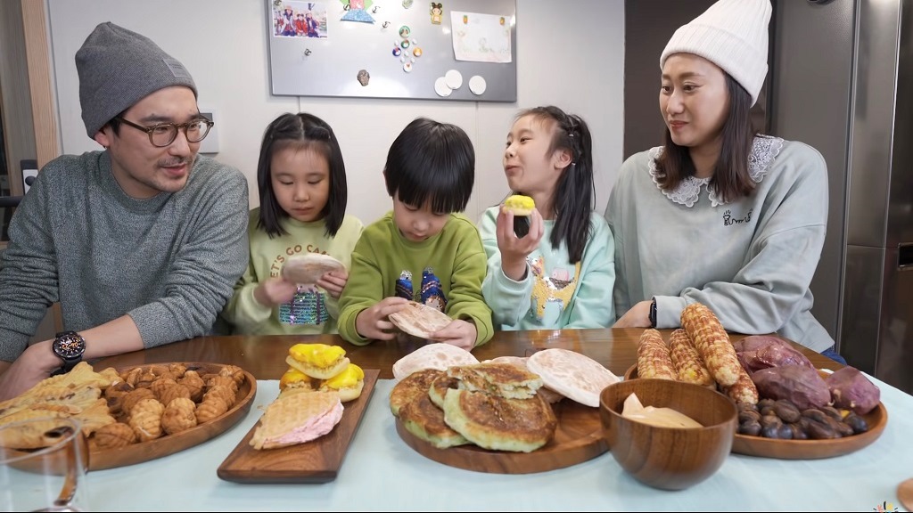 Kimbab Family 10 street food Korea Selatan pilihan mereka (Foto: Gushcloud)