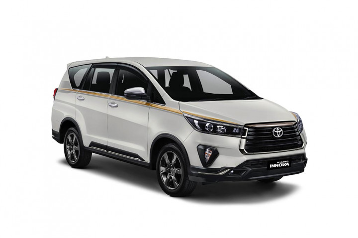 Toyota Kijang Innova Bakal Jadi Mobil Hybrid