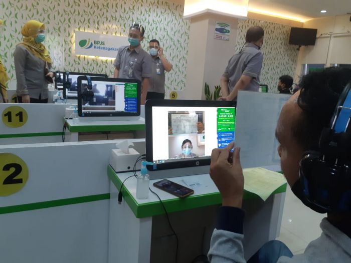 Hak Pekerja Tersandera, Pemerintah Diminta Tak Menahan JHT