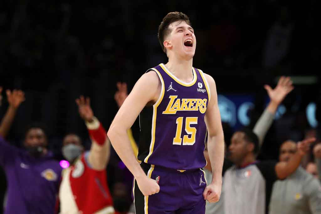 Foto: Lakers Hentikan Rentetan Kemenangan Jazz