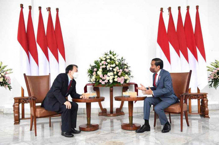 Momen Jokowi Bertemu Pimpinan ADB di Istana Bogor