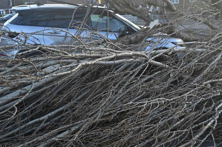 Badai Eunice Terjang Eropa, Delapan Orang Meninggal Dunia
