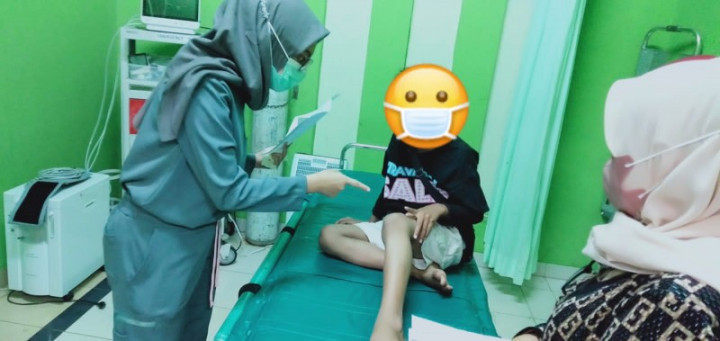 Tega! Ibu Kandung Sayat Anak Gegara Uang Parkir