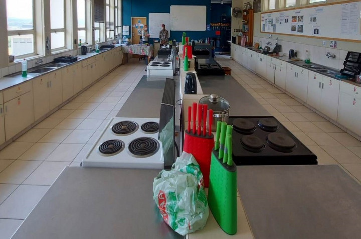 KBRI Windhoek Bawa Kuliner Indonesia ke Sekolah Menengah di Namibia