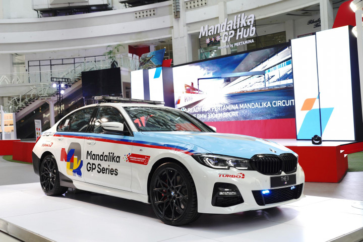 BMW 330e M Sport Jadi Safety Car MotoGP Mandalika