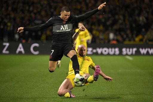 Tendangan Penalti Neymar Gagal, PSG Kalah Telak dari Nantes