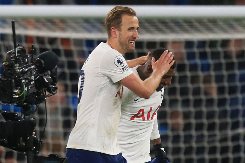 Man City Vs Tottenham: Dramatis! Brace Harry Kane Bawa Spurs Menang 3-2