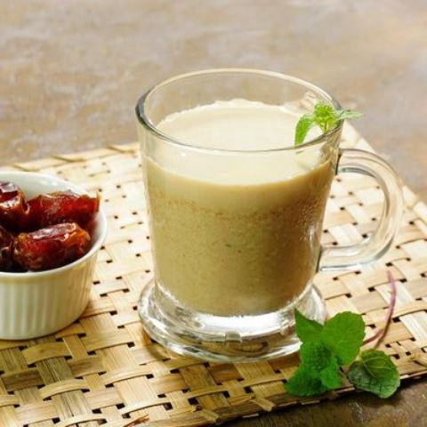 Olah kurma menjadi minuman yang enak dan berenergi yuk! (Foto: Dok. Endeus TV)