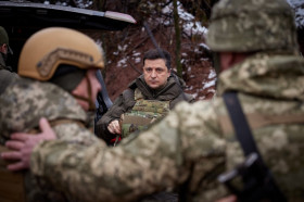 Ukraina Memohon Kepastian dari NATO