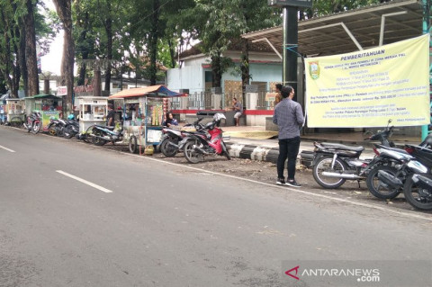 Walkot Surabaya Perintahkan Satpol PP Tidak Asal Gusur PKL