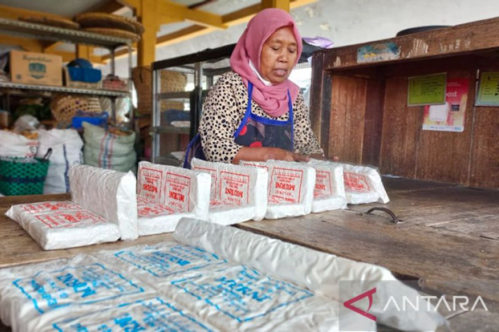 Ketimbang Berhenti Produksi, Perajin Tempe Yogyakarta Kecilkan Ukuran