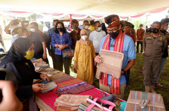 Menparekraf Kunjungi Desa Tetebatu, Perwakilan Indonesia di International Best Tourism Village