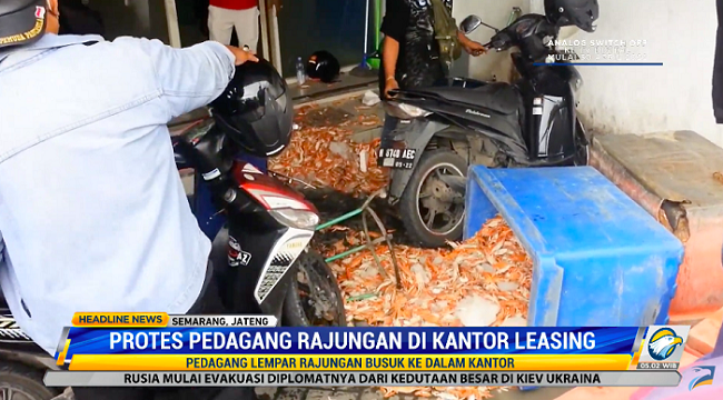 Pedagang Buang Rajungan Busuk ke Perusahaan Leasing