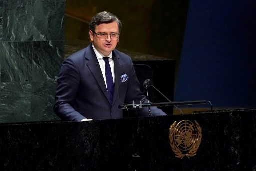 Menlu Ukraina Konfirmasi Invasi Skala Penuh Rusia