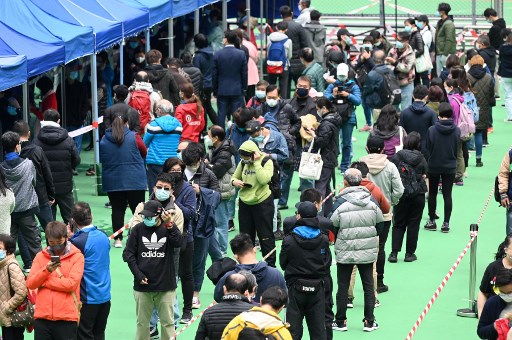 Hong Kong Terbitkan Paspor Vaksin dan Perketat Aturan Covid-19