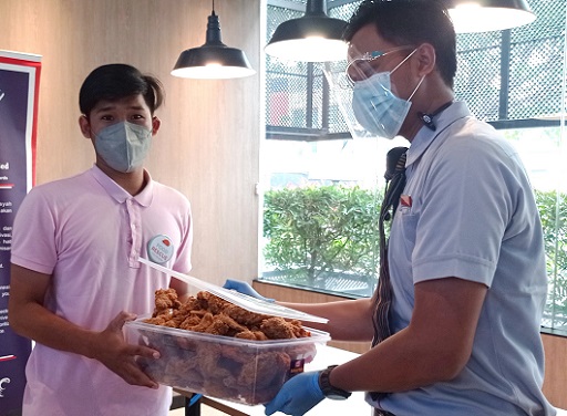 ?Surplus produk yang dibagikan adalah makanan yang masih layak dan aman untuk dikonsumsi dan masih memiliki kandungan nutrisi yang baik. (Foto: Dok. McDonald's Indonesia)