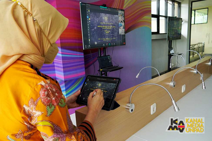 Pascasarjana Unpad Miliki Perpustakaan Kekinian “LeROCs”, Ini Keunggulannya