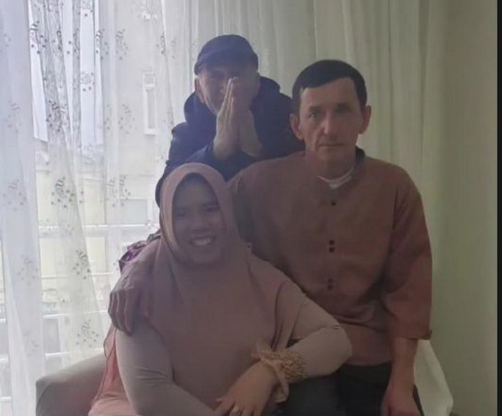 Tak Kuasai Bahasa Inggris, Begini Cara Rohimah Mantan Istri Kiwil Bisa Dinikahi Bule