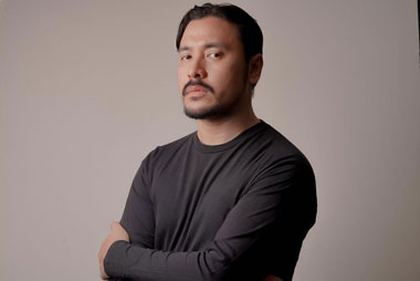 Ello jadi Vokalis Dewa 19