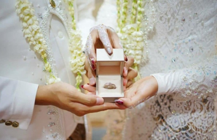 Yuk! Simak Tips Memilih Cincin Nikah dan Desain yang Bisa Dirujuk