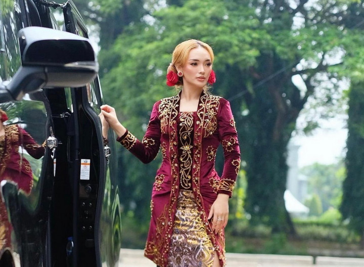 Hamil Anak Kedua, Zaskia Gotik Unggah Hasil USG