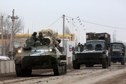Militer Rusia dikabarkan berhasil duduki Kota Kherson, Ukraina. Foto: AFP