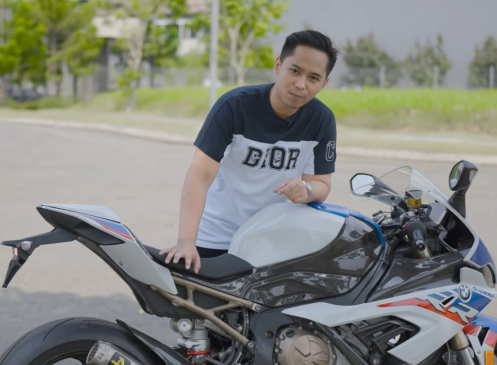 Profil Doni Salamanan (YouTube: Doni Salamanan)