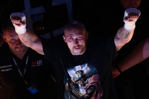 Ukraina Diperkuat Para Petinju Top Dunia untuk Menahan Invasi Rusia