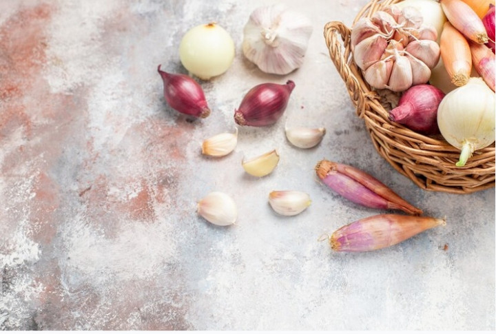 Manfaat Mengonsumsi Bawang Merah dan Bawang Putih