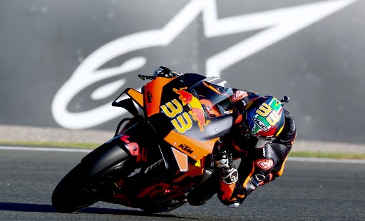 MotoGP Qatar: Brad Binder Pimpin FP1, Bagnaia Terjatuh