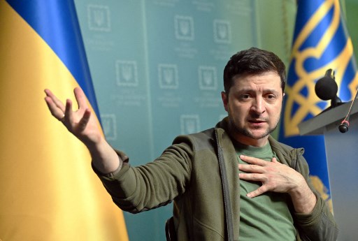 Marah, Zelensky: Ukraina Akan Mati karena NATO 'Lemah'