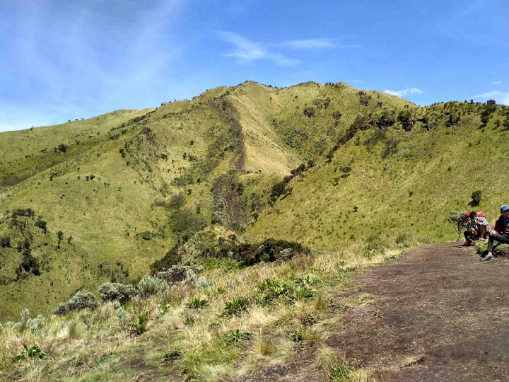 Pendakian Gunung Merbabu via Selo Dibuka Kembali, Wajib <i>Booking</i> Online