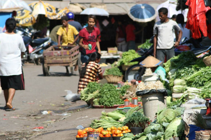 Daya Beli Masyarakat Perlu Dijaga di Tengah Konflik Rusia-Ukraina