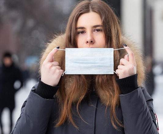 Swab Tes Antigen dan PCR Ditiadakan, Apakah Penggunaan Masker Dilonggarkan?