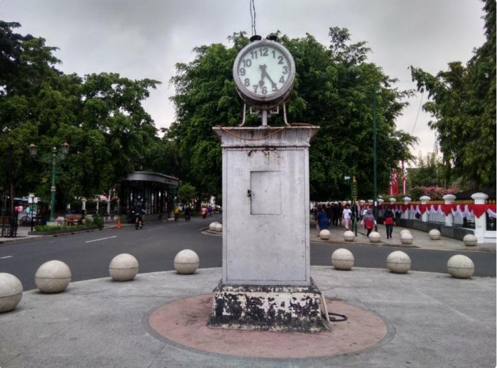 Tugu Ngejaman, Hadiah Belanda yang Tak Terawat