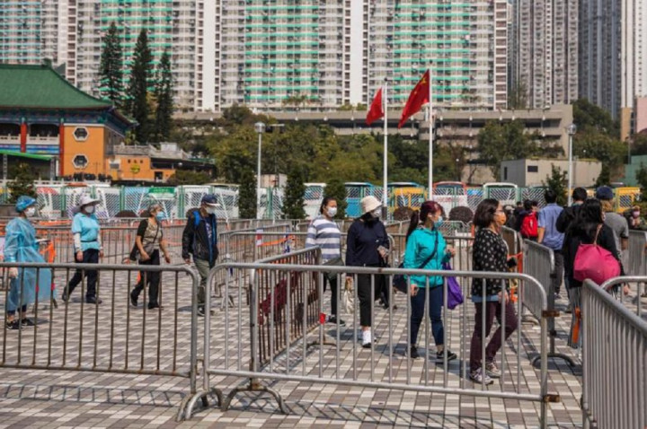 Tunda Tes Massal Covid-19, Hong Kong Prioritaskan Vaksinasi Lansia
