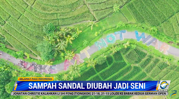 Di Bali Sampah Sandal Diubah Jadi Seni
