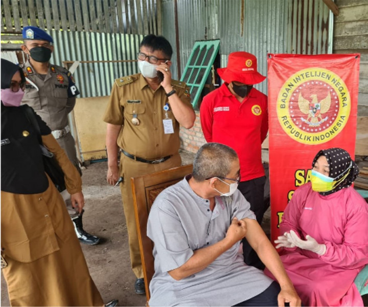 Bentengi Masyarakat dari Covid-19, Binda Riau Kebut Vaksinasi