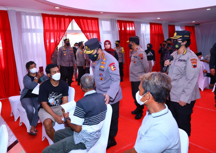 Kapolri Tekankan Akselerasi Vaksin Booster Tekan Laju Covid-19