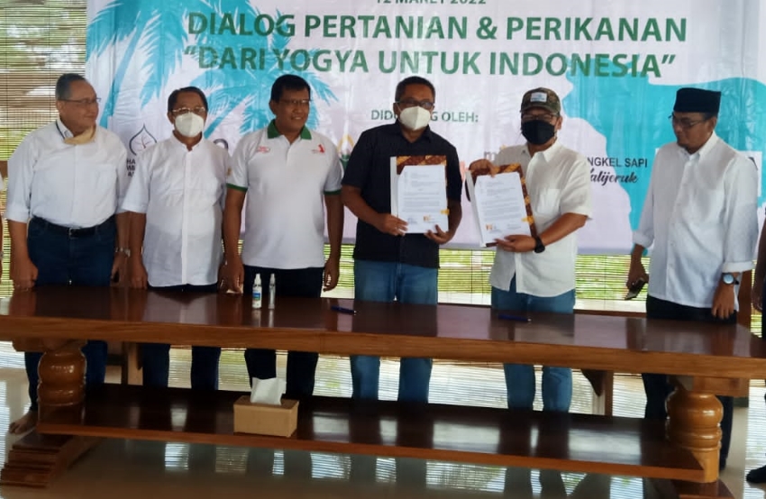 Intani dan PT Telkom melakukan Penandatanganan Nota Kesepahaman.
