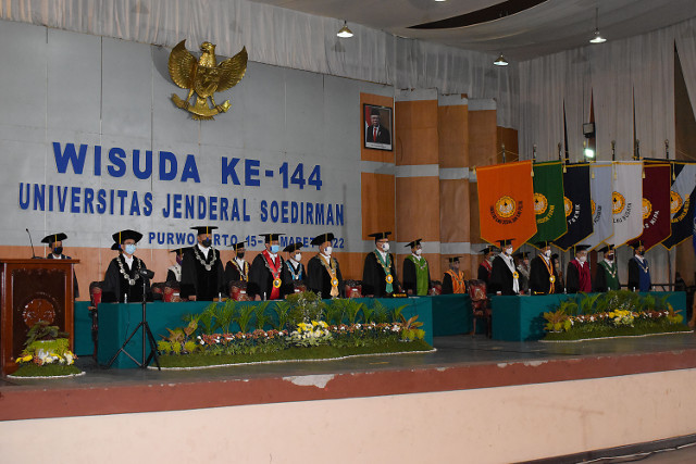 Unsoed Luluskan 1.333 Wisudawan