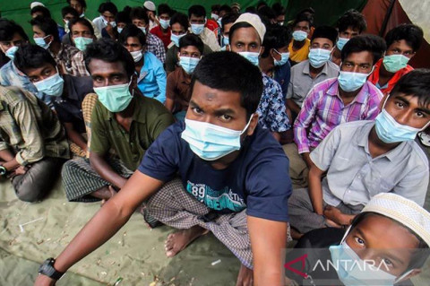 Seratusan Imigran Rohingya di Aceh Masih Menempati Tenda Darurat