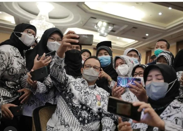 Anies Naikkan Dana Hibah Guru Honorer Swasta Jadi Rp538,9 Miliar