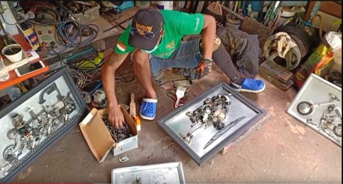 Inspiratif, Tukang Las Difabel di Malang Ciptakan Karya Seni dari Limbah Otomotif