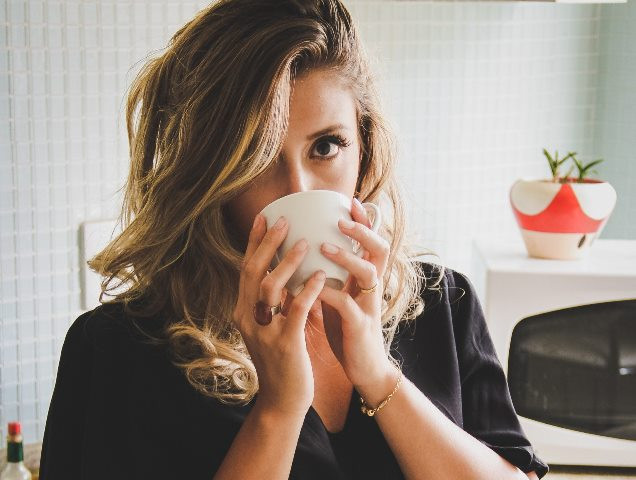 Ada bahaya saat minum kopi dalam kondisi perut kosong. (Foto: Ilustrasi/Pexels.com)