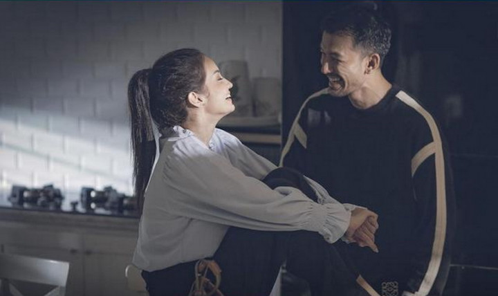 Enzy Storia Lakukan Riset Khusus Sebelum Jadi Istri Rio Dewanto