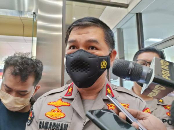 Pendiri Viral Blast Putra Wibowo Masih Diburu - Medcom.id