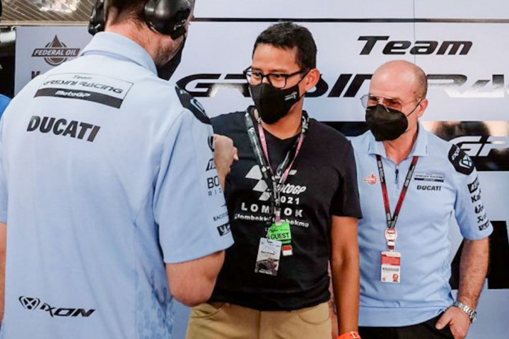 Tak Naik Podium di Mandalika, Menparekraf Tetap Semangati Pembalap Wonderful Indonesia