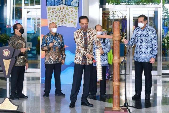 Foto: Buka INACRAFT 2022, Jokowi Ajak Masyarakat Cintai Produk Dalam Negeri
