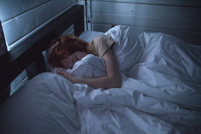 Ini paparan ahli soal tidur dalam cahaya redup. (Foto: Ilustrasi/Pexels.com)